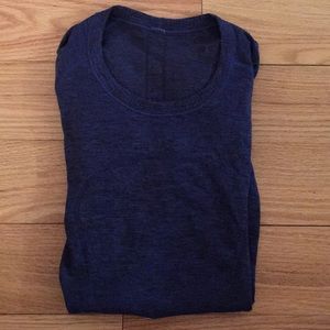 Lululemon dark blue (navy) workout shirt. size 8